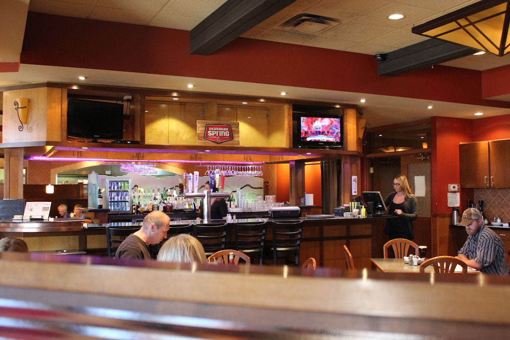 Walking Eagle Inn & Lodge 31/48