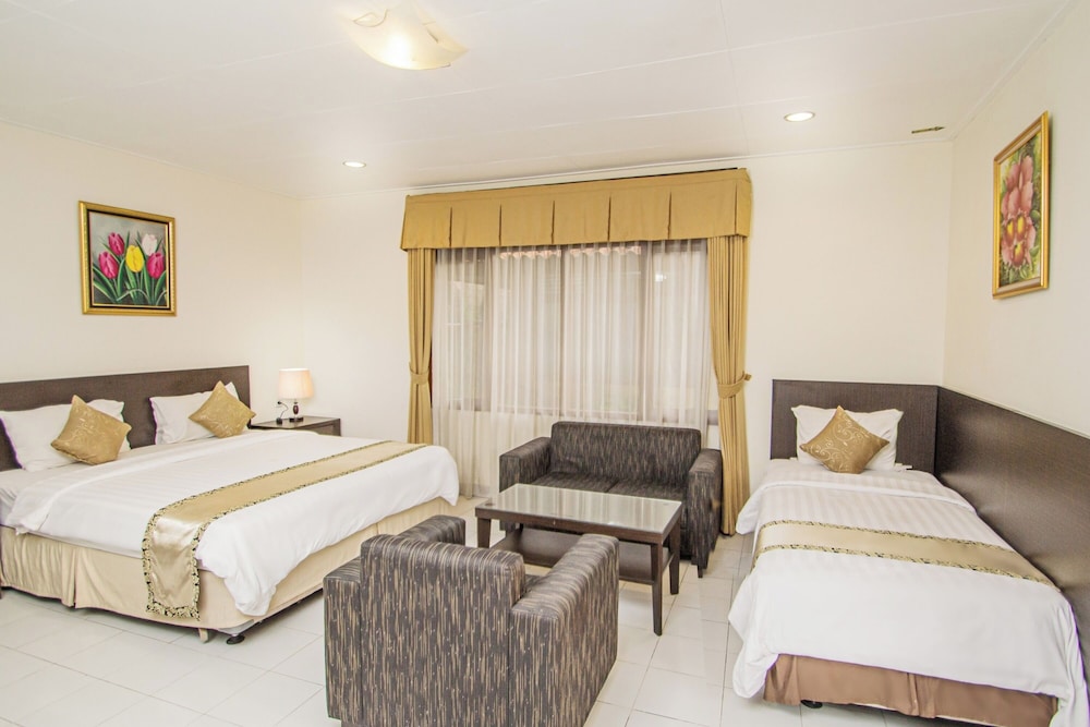 Ahadiat Hotel And Bungalow 16/50