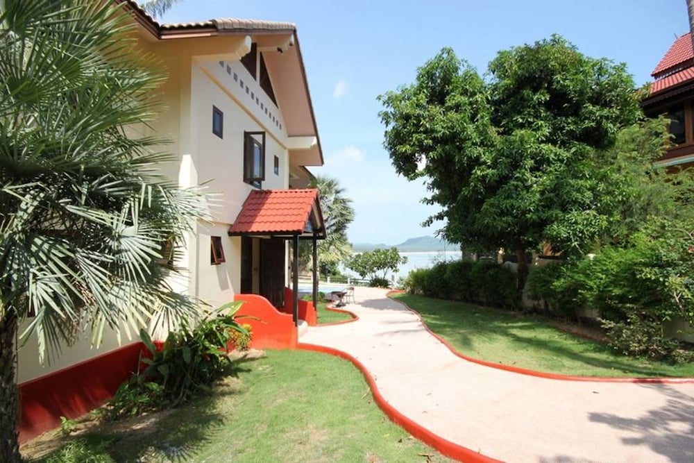 3 Bedroom Island View Villa Koh Phangan 17/24