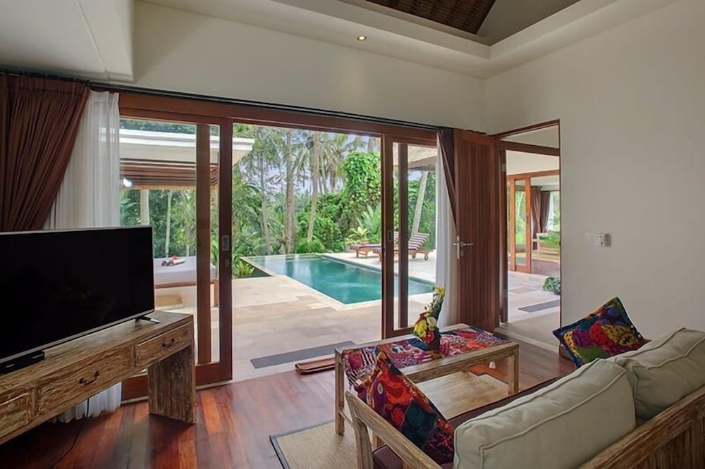 Anusara Luxury Villas - Adults Only 40/65