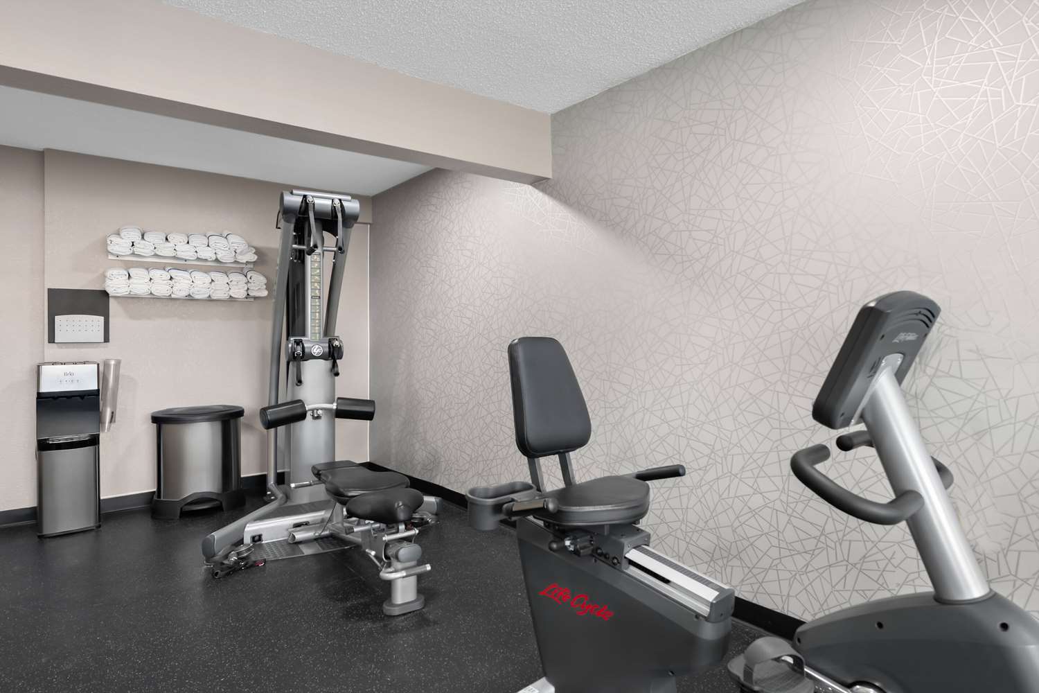 Country Inn and Suites by Radisson Coon Rapids MN 14/32