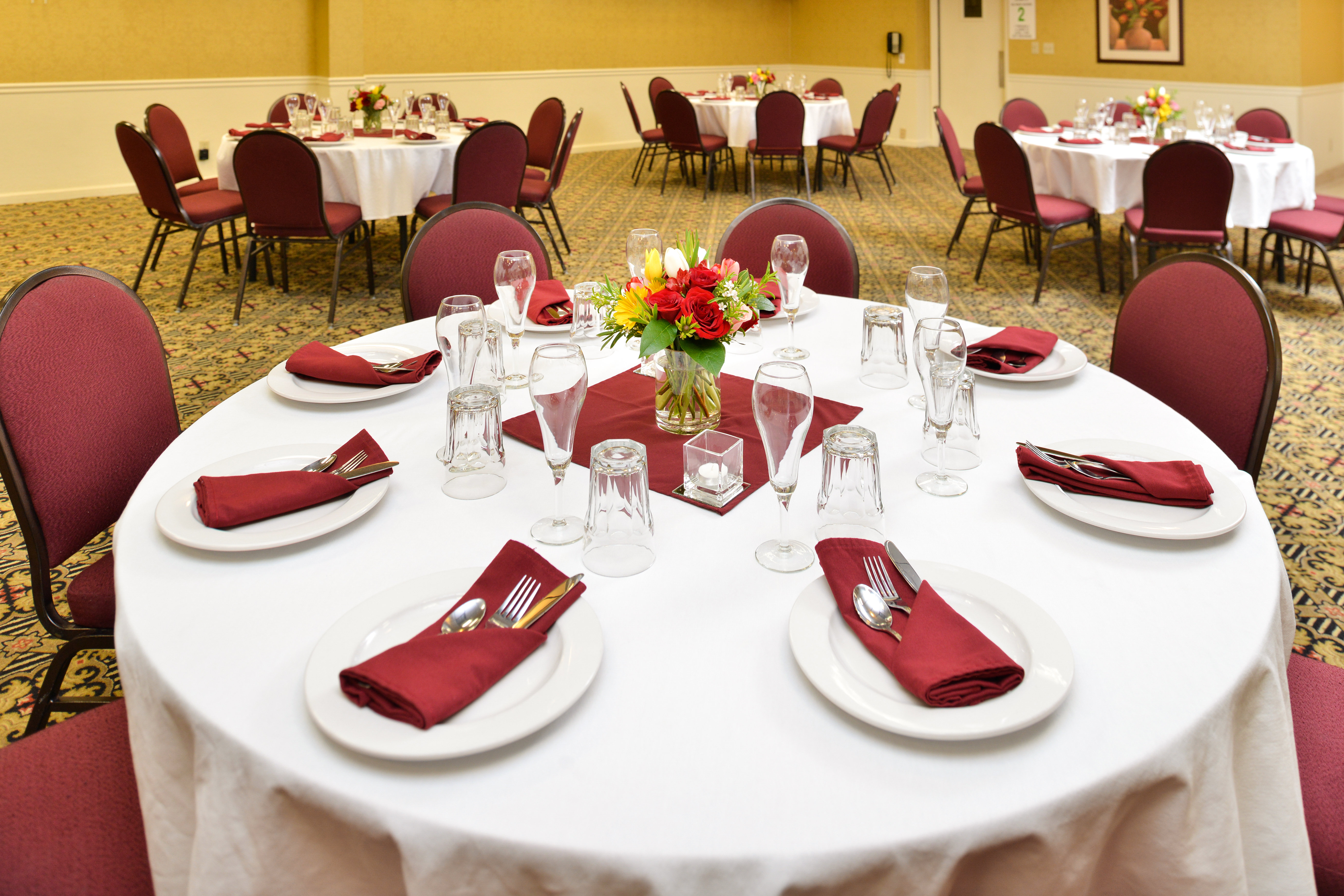 Holiday Inn Sacramento Rancho Cordova 59/77