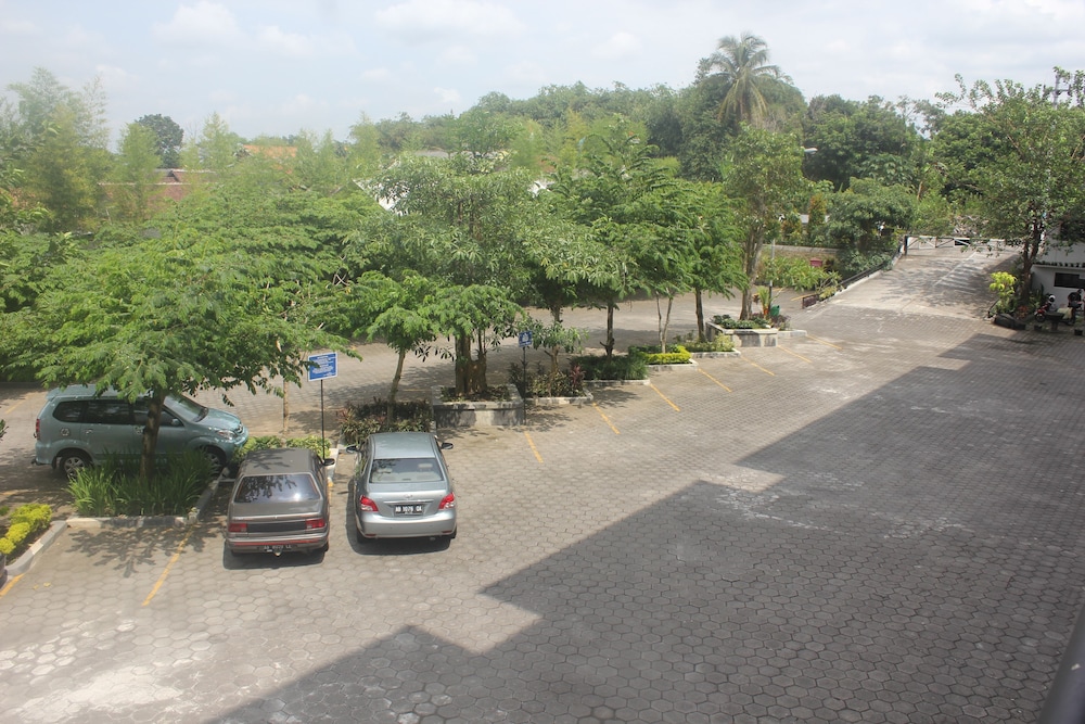 Prima Sr Hotel & Convention 47/50