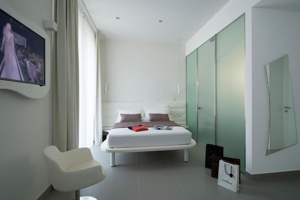 Mia Aparthotel 40/59