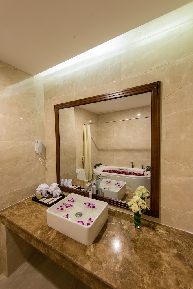 Muong Thanh Quy Nhon Hotel 23/50