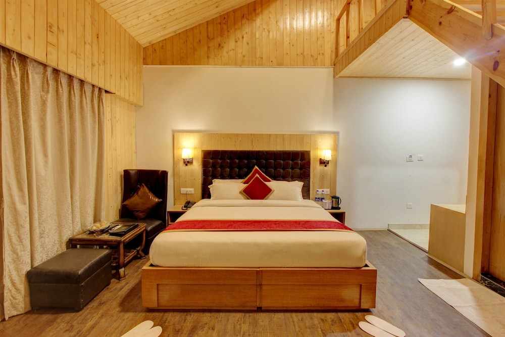Hill County Resort 13/50