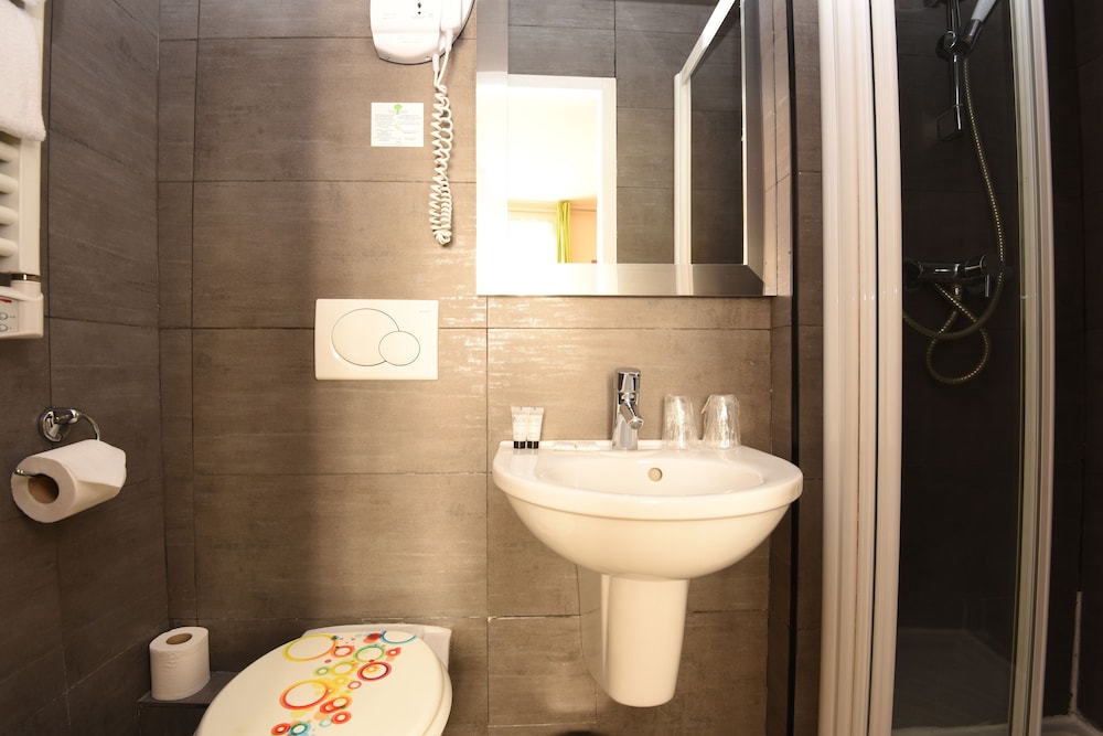 Hotel Amelie 60/62