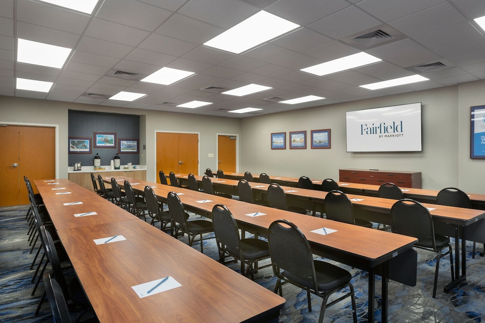 Fairfield Inn Suites Elizabeth City 33/43