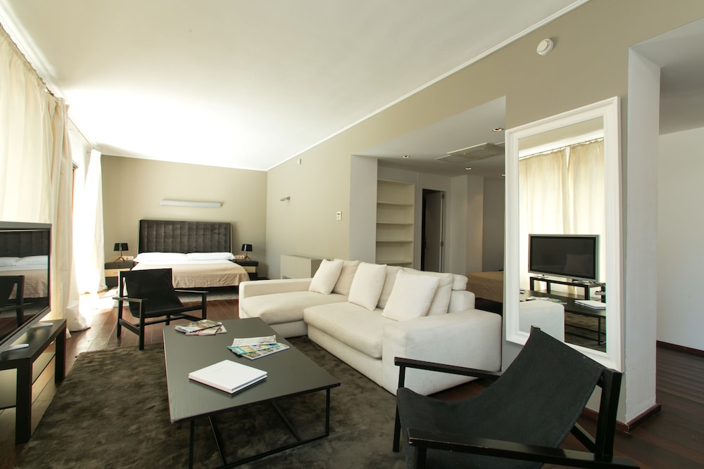 Zhero Hotel 30/55