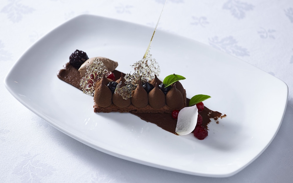 GRAND SERAI CONGRESS & SPA 24/64
