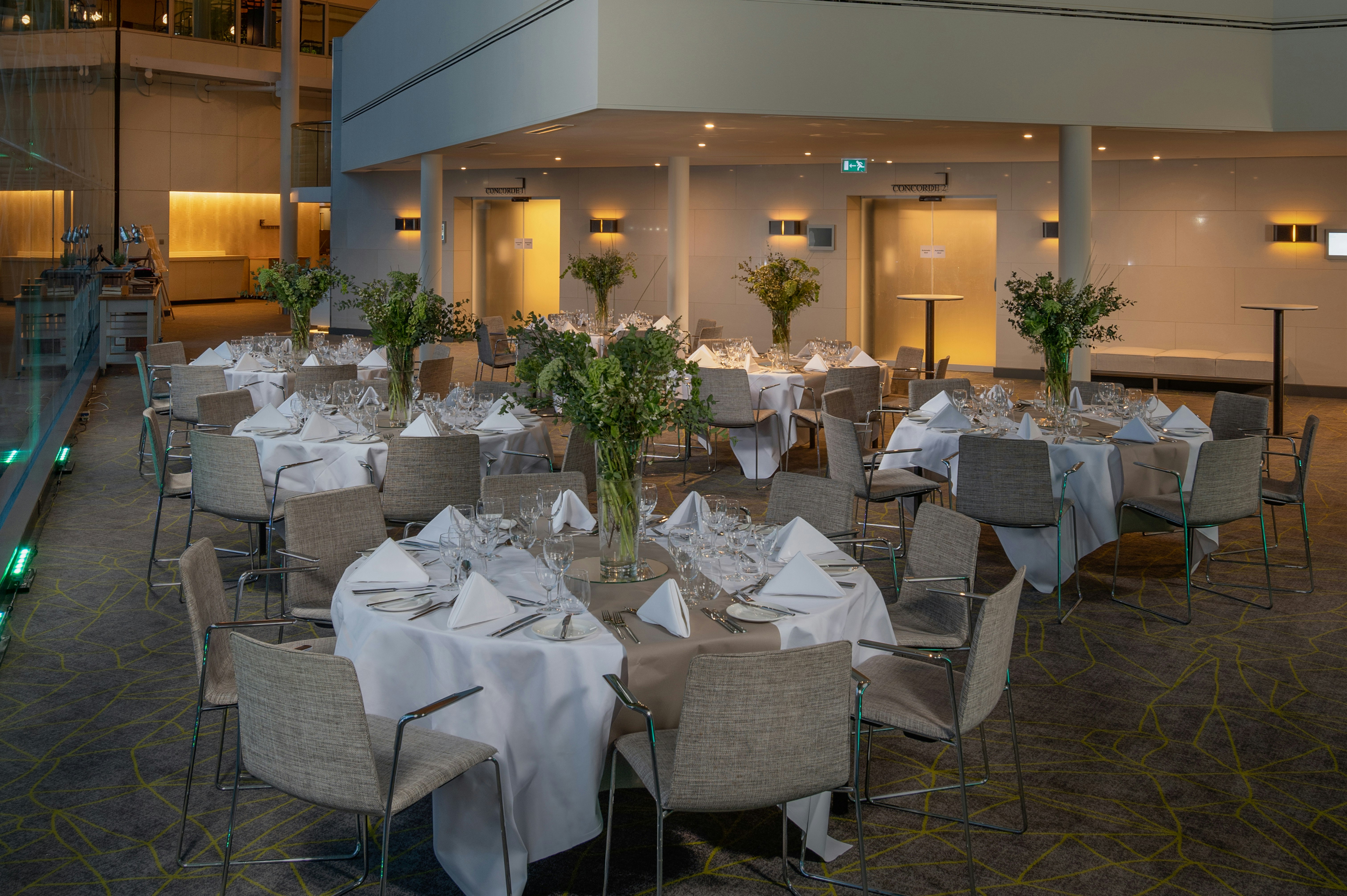 Hilton London Heathrow Airport 70/81