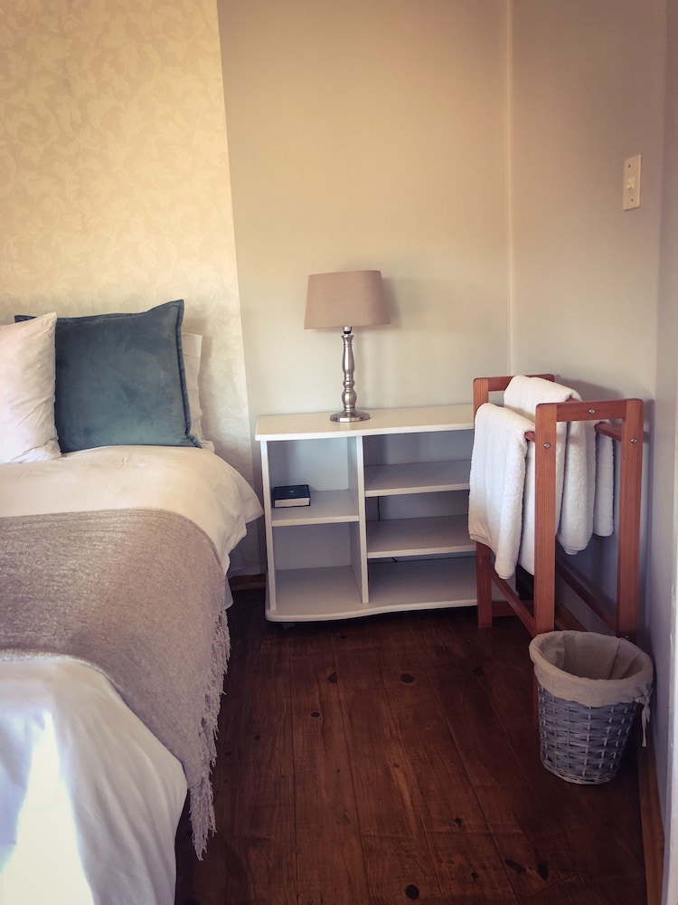 Yarona Guest Farms 27/58