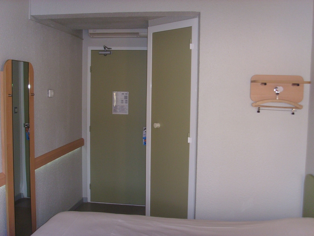 Ibis Budget L Isle Adam 13/24