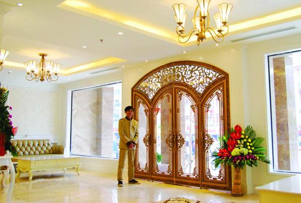 City Bay Palace Hotel 13/70