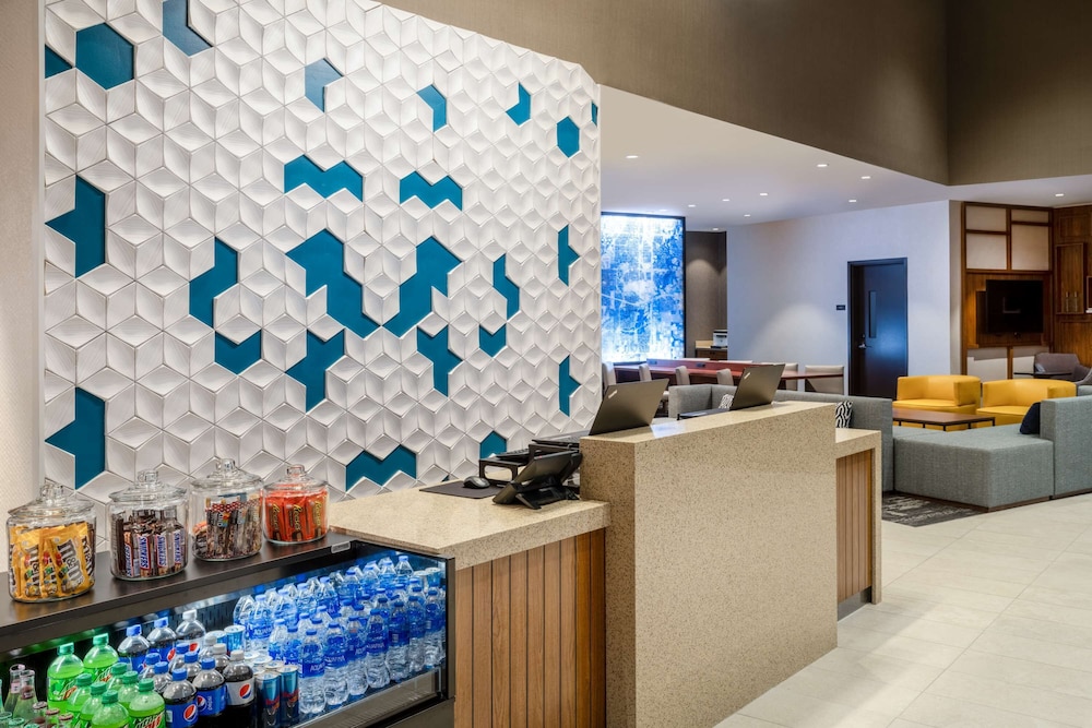 Hyatt Place Fort Worth-Alliance Town Center 8/47