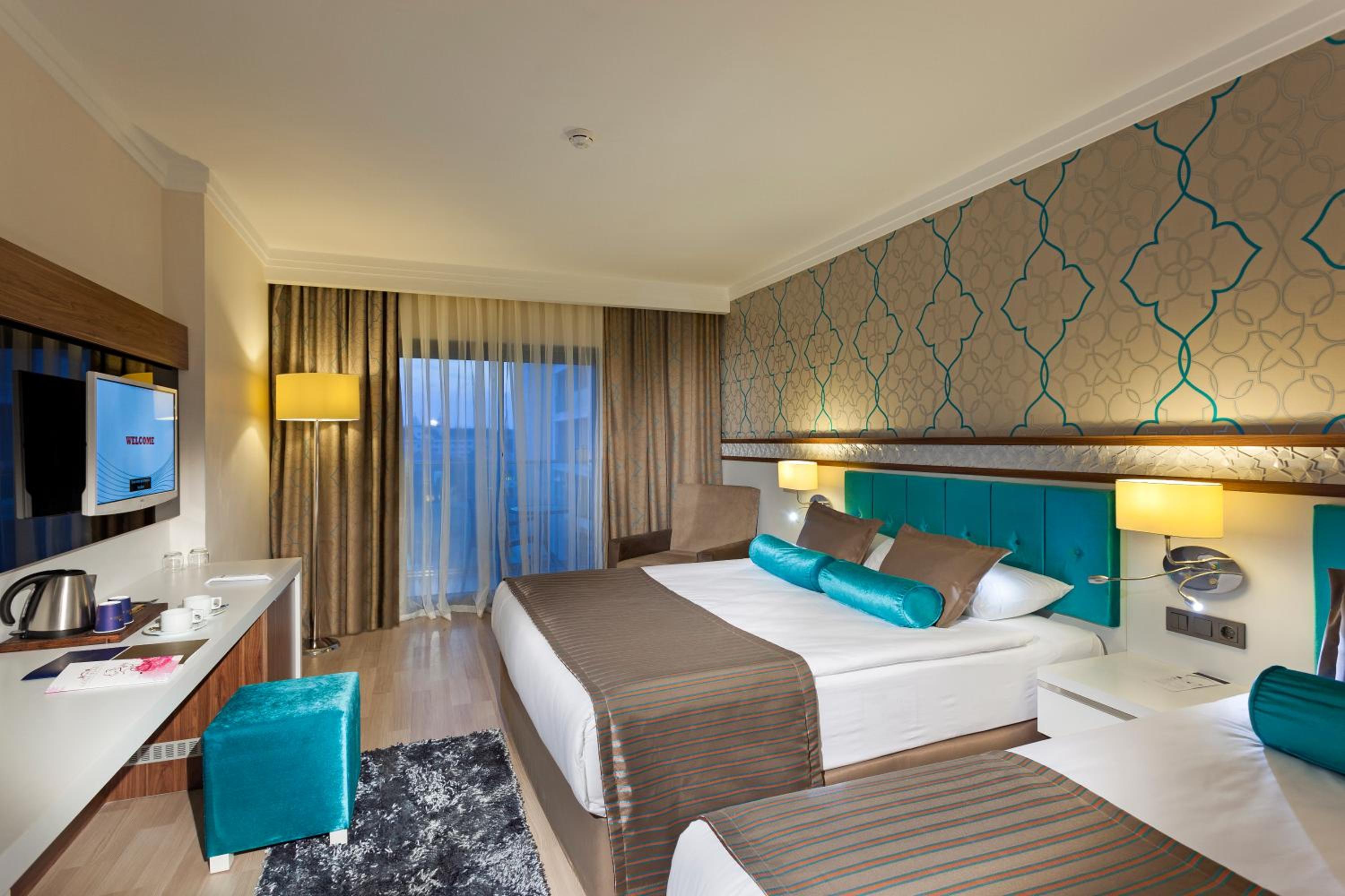 Standard, Double Bed