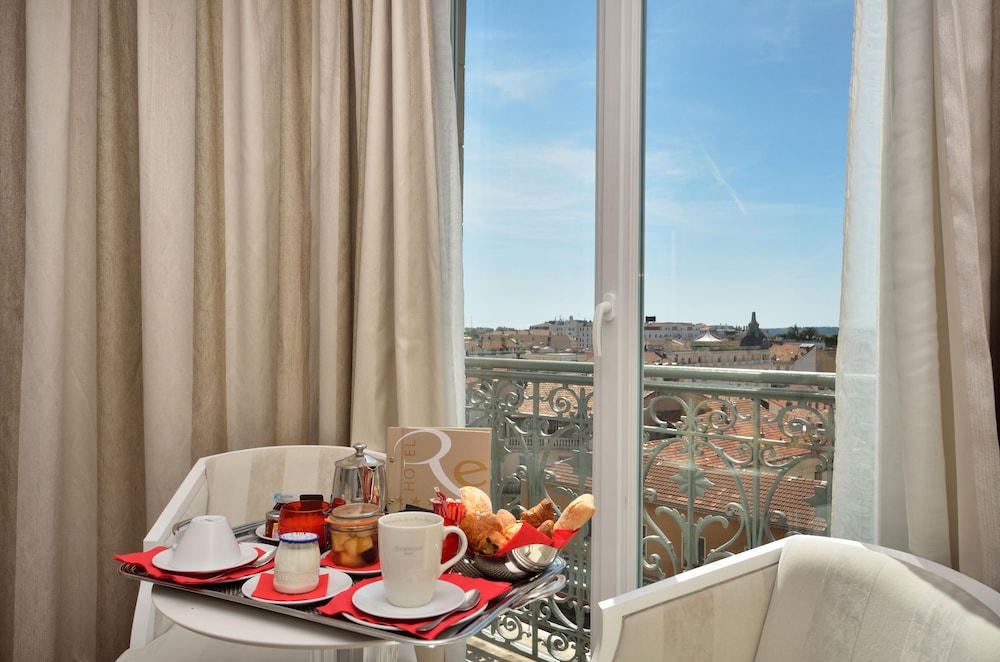 Renoir Cannes Hotel 51/68