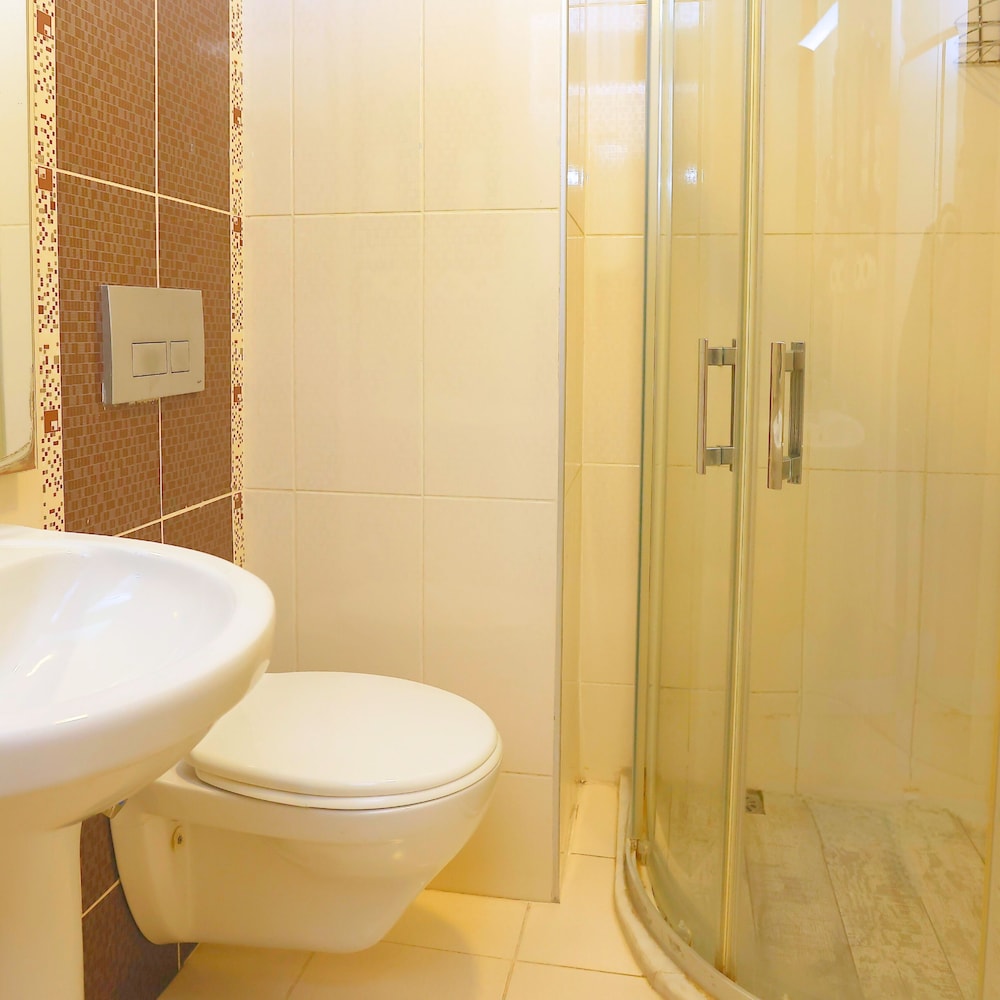 Esin Hotel 48/50