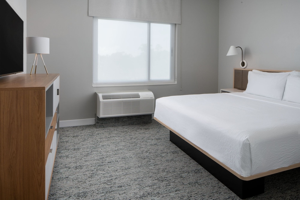 Towneplace Suites Pensacola West I-10 7/27
