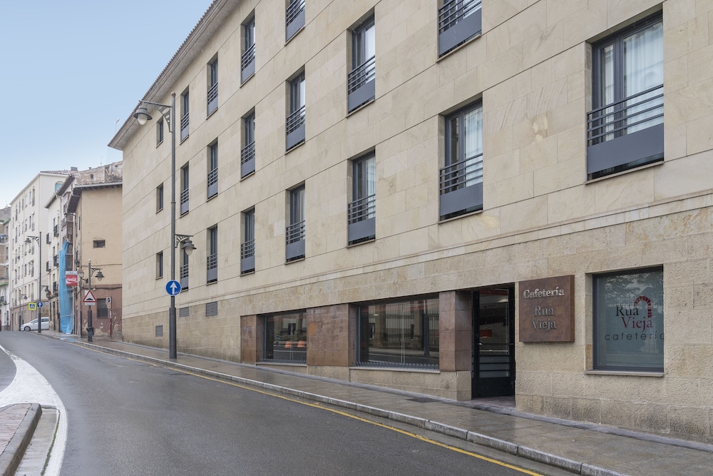 Hotel F G Logrono 60/65