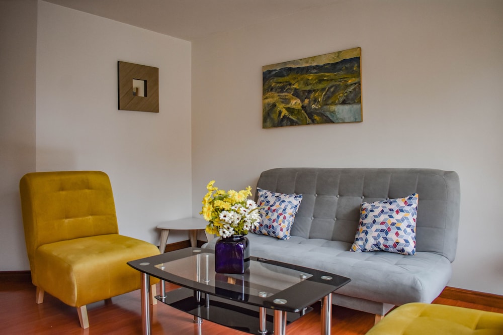 Cora 96 Street Suites and Apartments 25/50