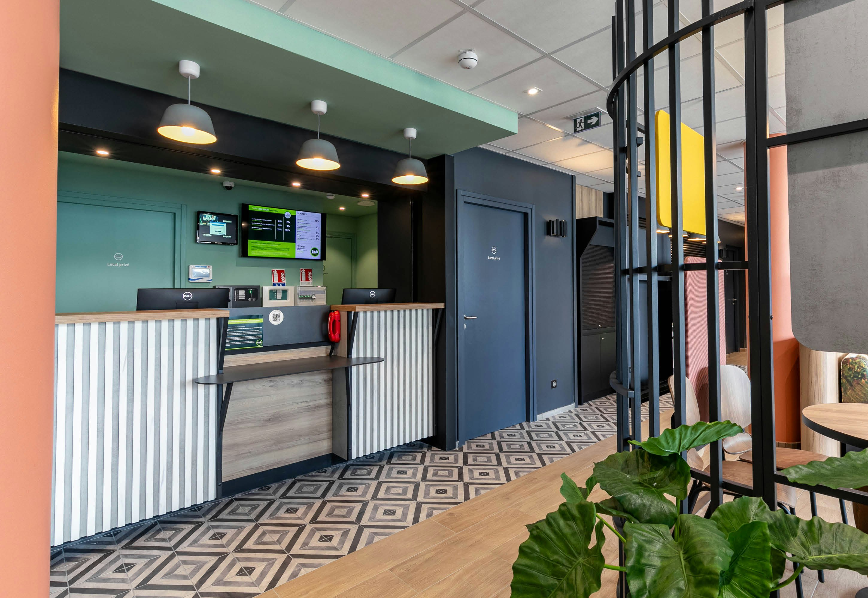 Lobby at B&B Hotel Mulhouse Bale Aeroport, Hesingue