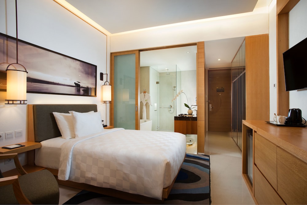 RESINDA HOTEL KARAWANG, MANAGED BY PADMA HOTELS 23/67