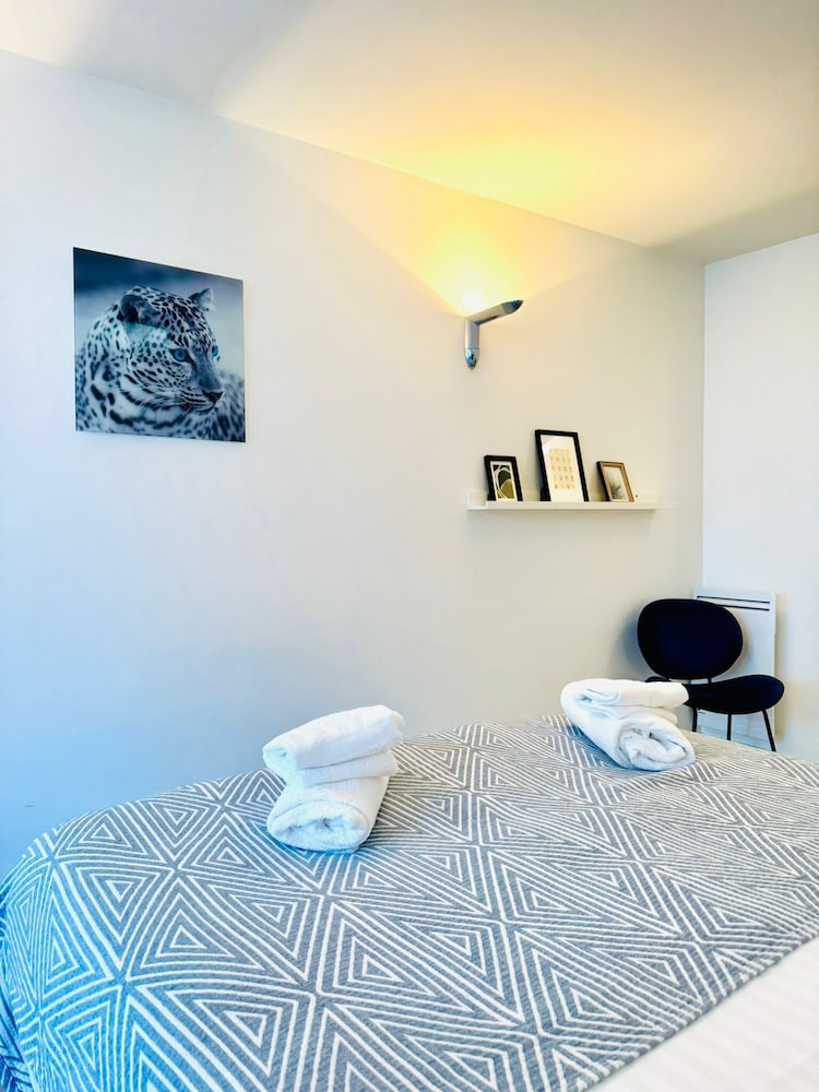 Le Logis Versaillais 9/26