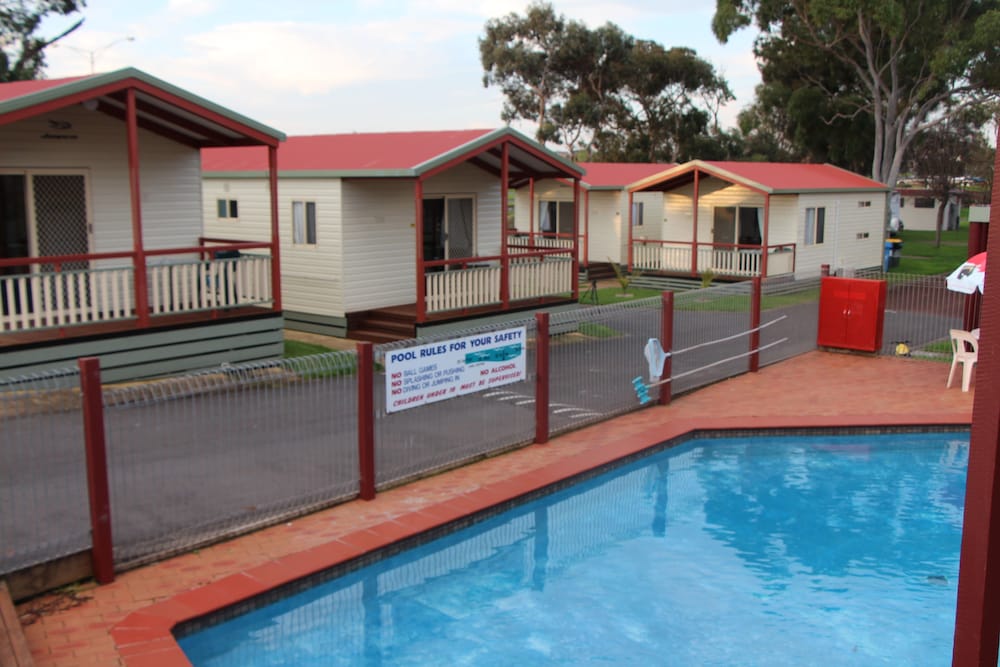 Warrnambool Motel And Holiday Park 3/74