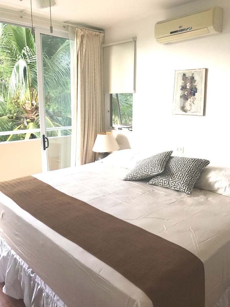Loft, Suite, 1 Queen and 1 Single Bed