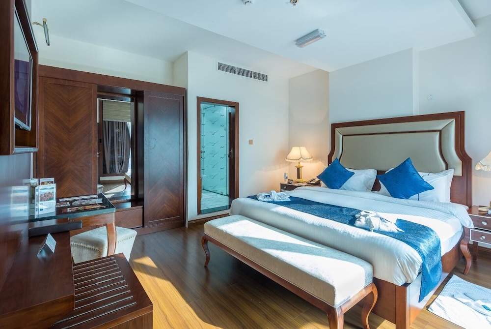 Golden Tulip Headington Ruwi Hotel 22/80