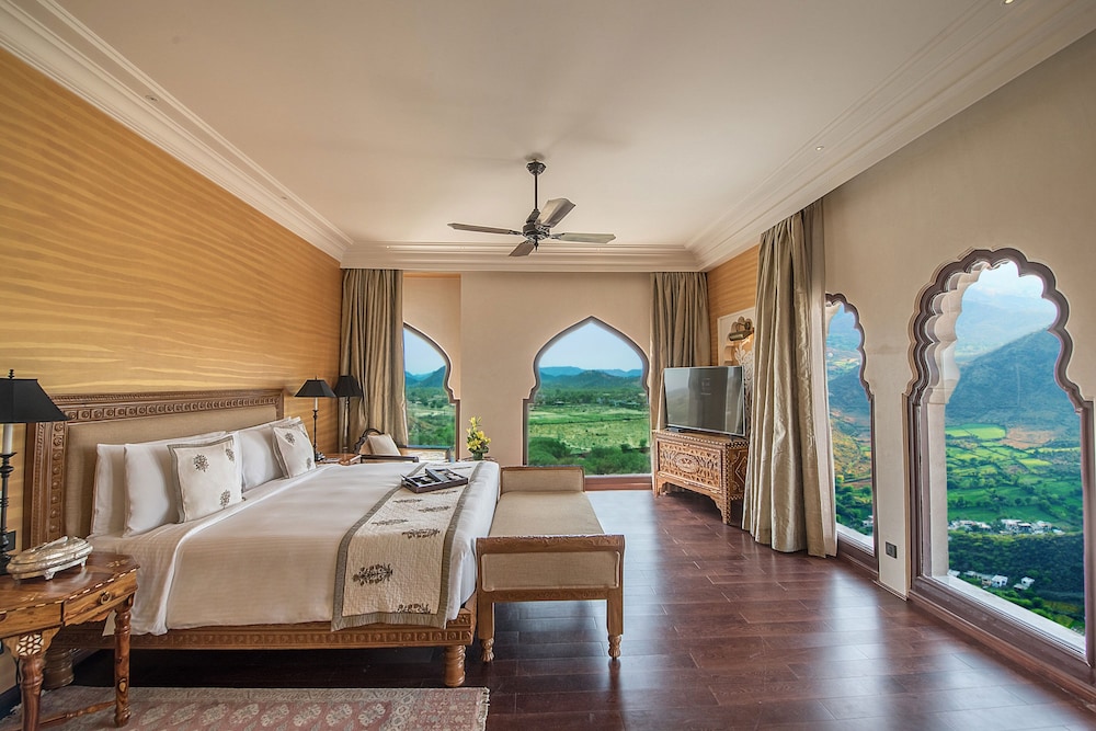 Fairmont Jaipur 14/50