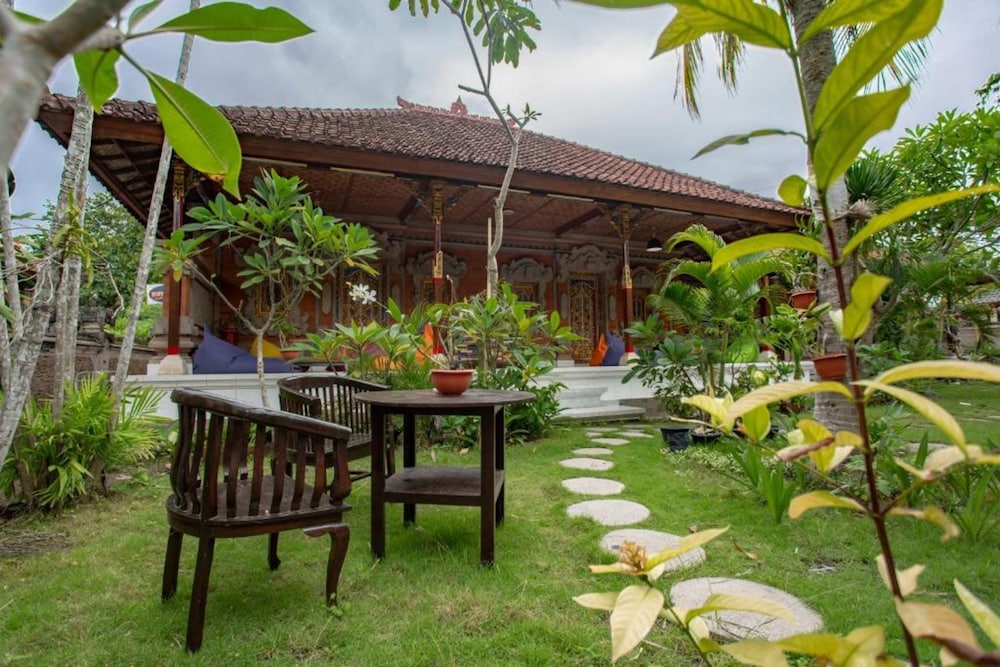 Nushe Hostel & Room by ZUZU 15/15
