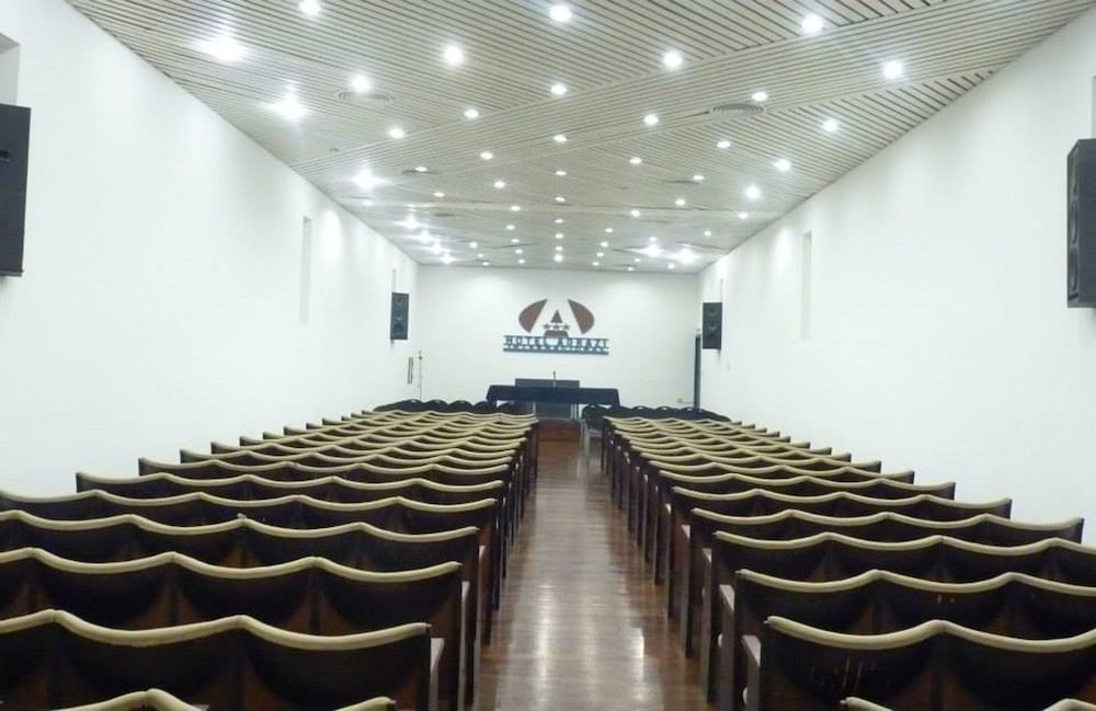 Hotel Adrazi 36/40