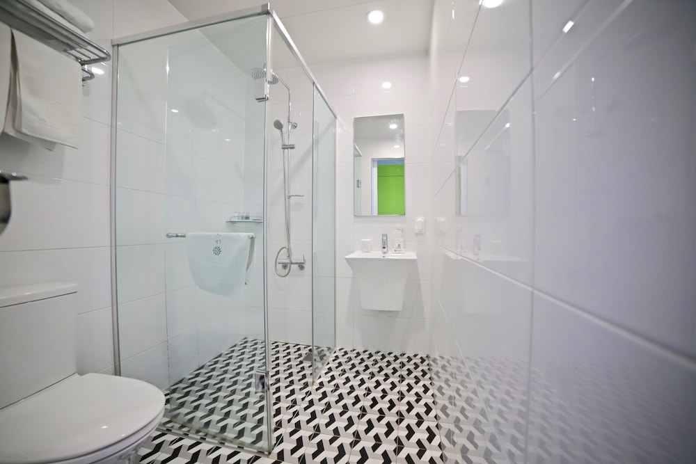 Avvio Hotel 48/50