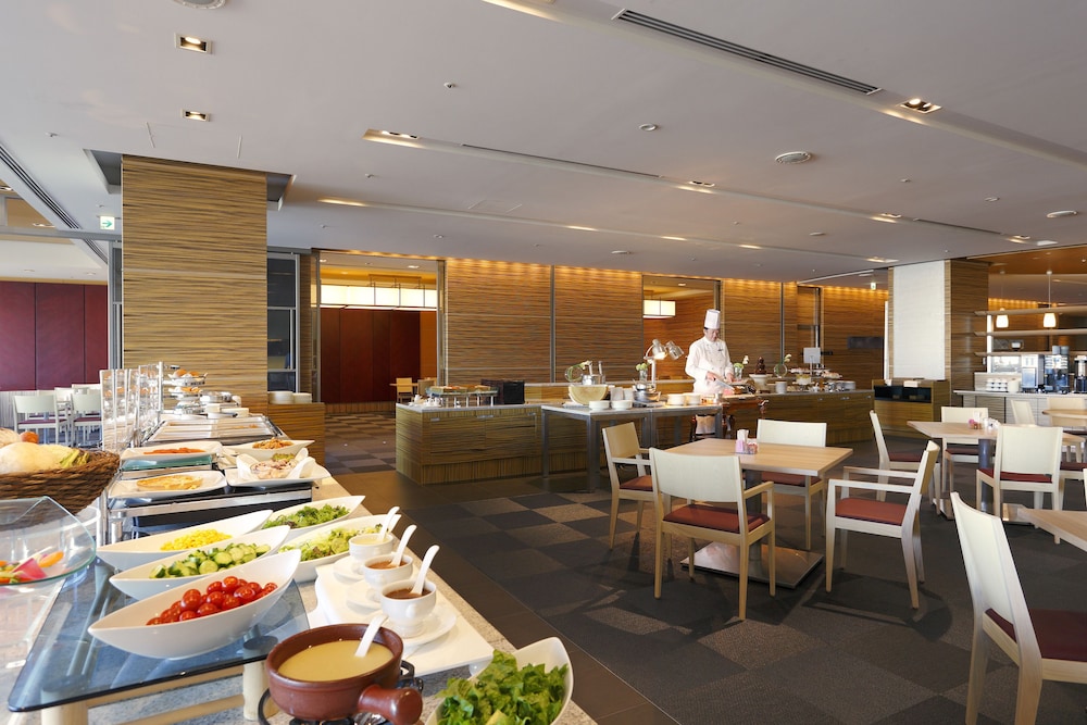 Haneda Excel Hotel Tokyu 64/75