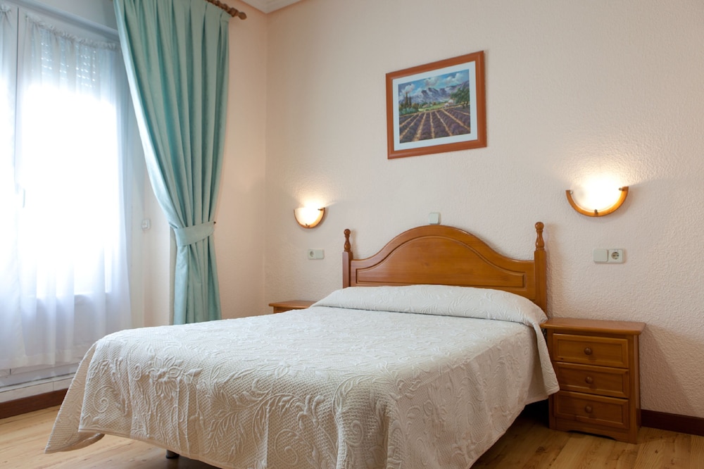 Hostal Zamora 14/39