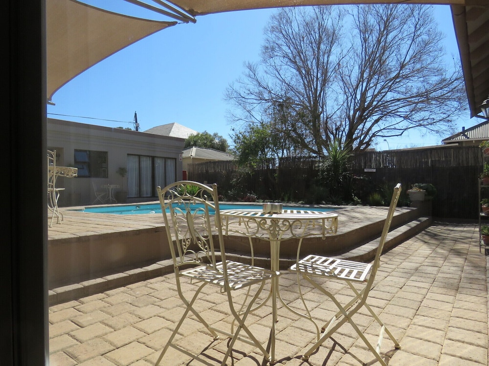Abiento Guesthouse 24/50