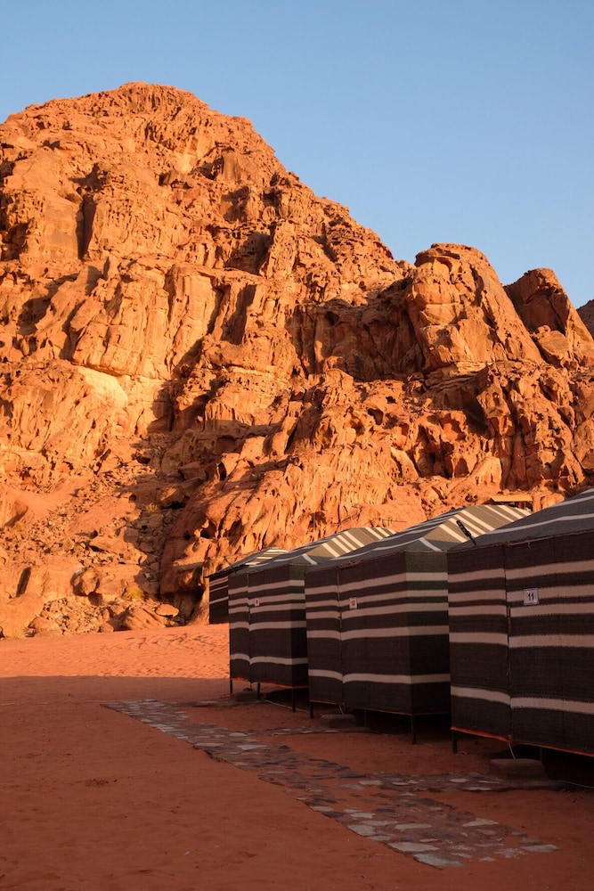 Desert Moon Camp 38/50