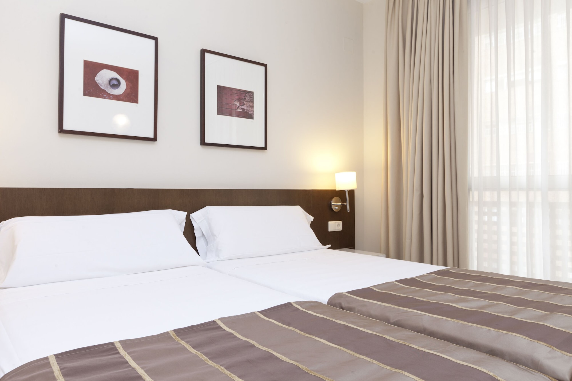 STANDARD, DOUBLE BED