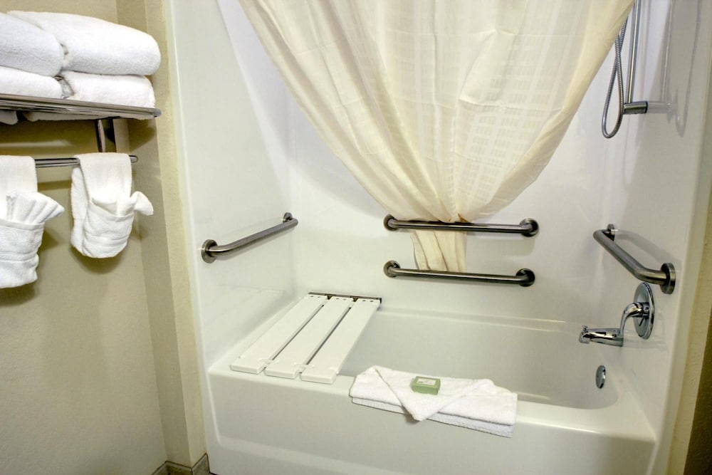 Cobblestone Hotel Suites Waynesboro Pa 3/48