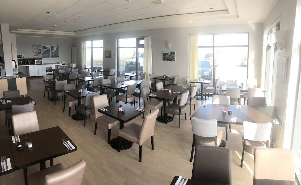 Aurora Hotel At Reykjavik-Keflavik Airport Terminal Kef 50/59