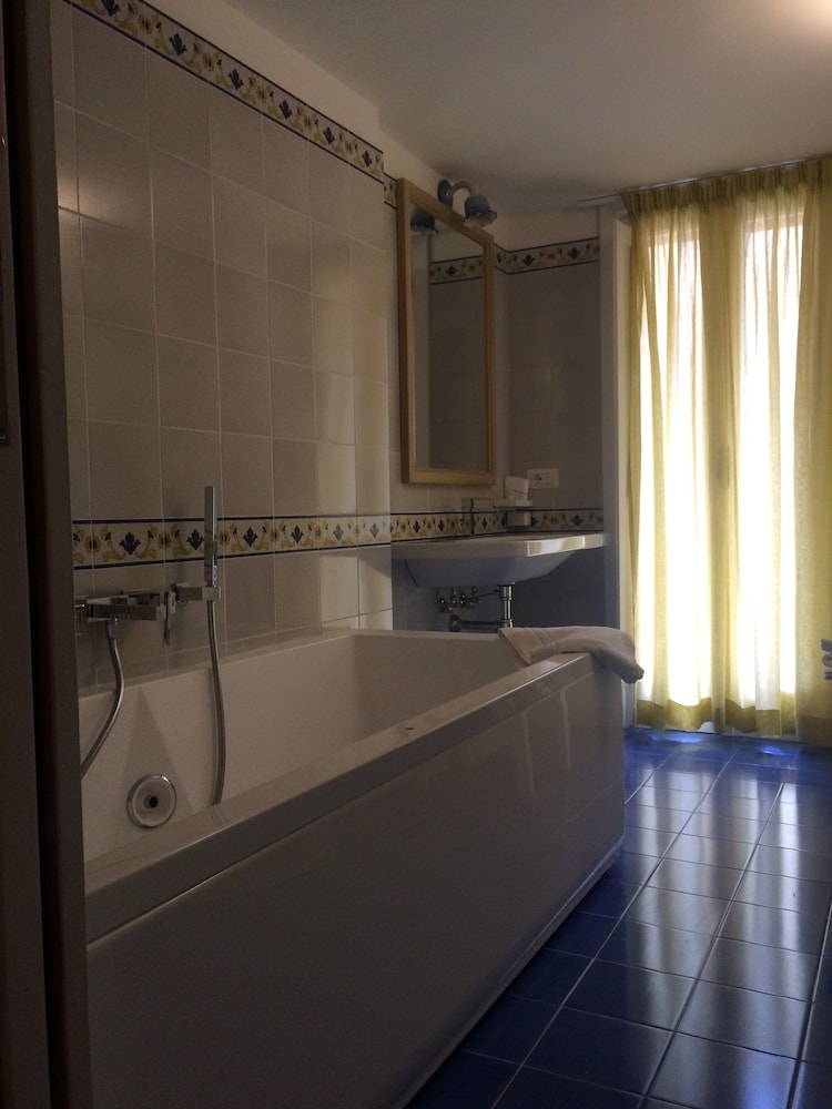 Villa La Tartana 6/75