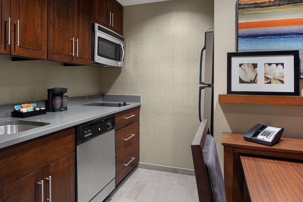Homewood Suites Springfield Va 28/44