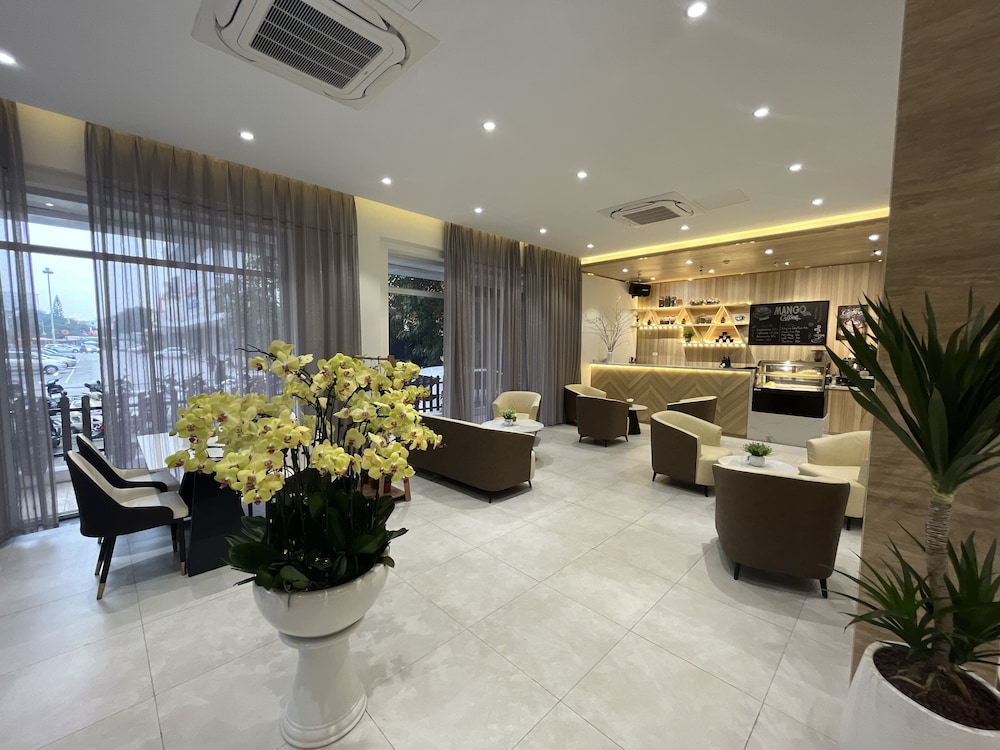 Mango Hotel Hanoi 27/50