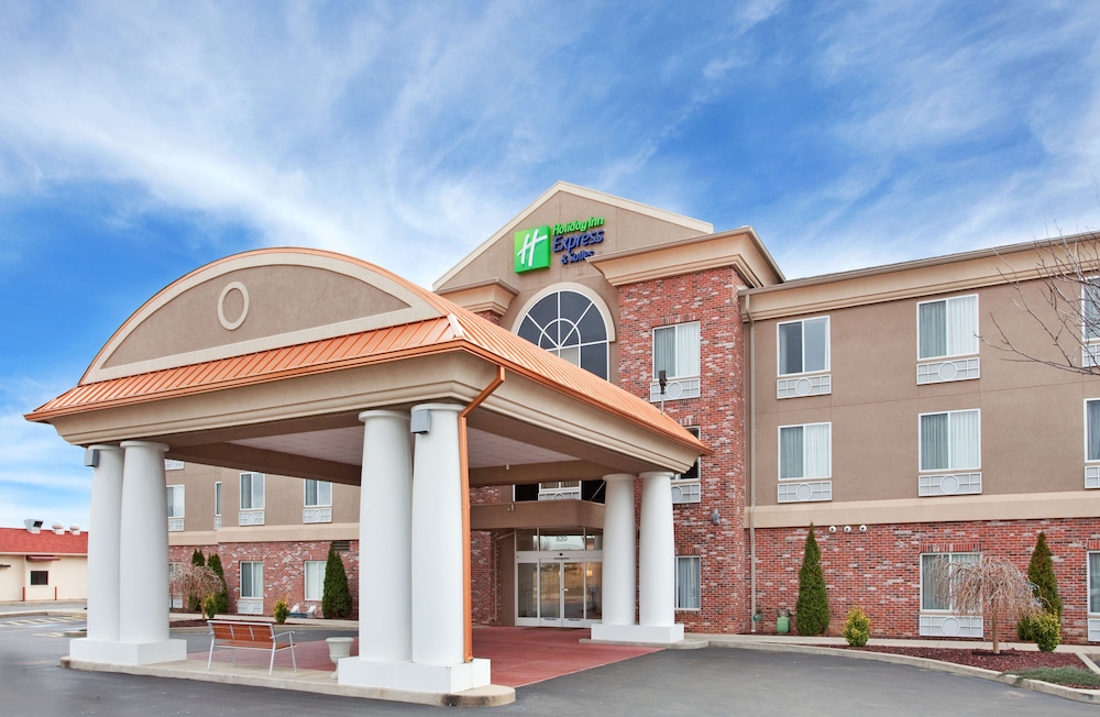 Holiday Inn Express Hotel And Suites Farmington 1/63