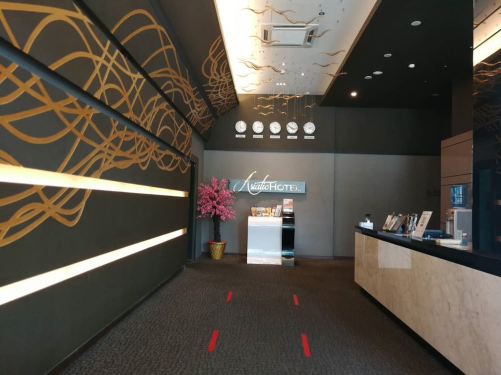 Asiatic Hotel 6/50