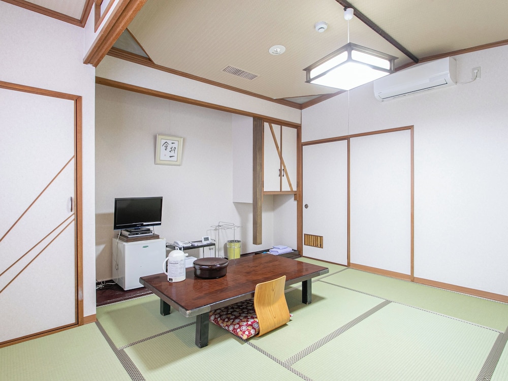 AQUA GARDEN HOTEL FUKUMARU 43/57