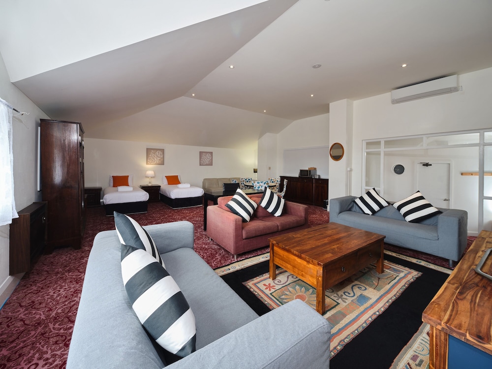Hotel Blue and Cottages Katoomba 53/76