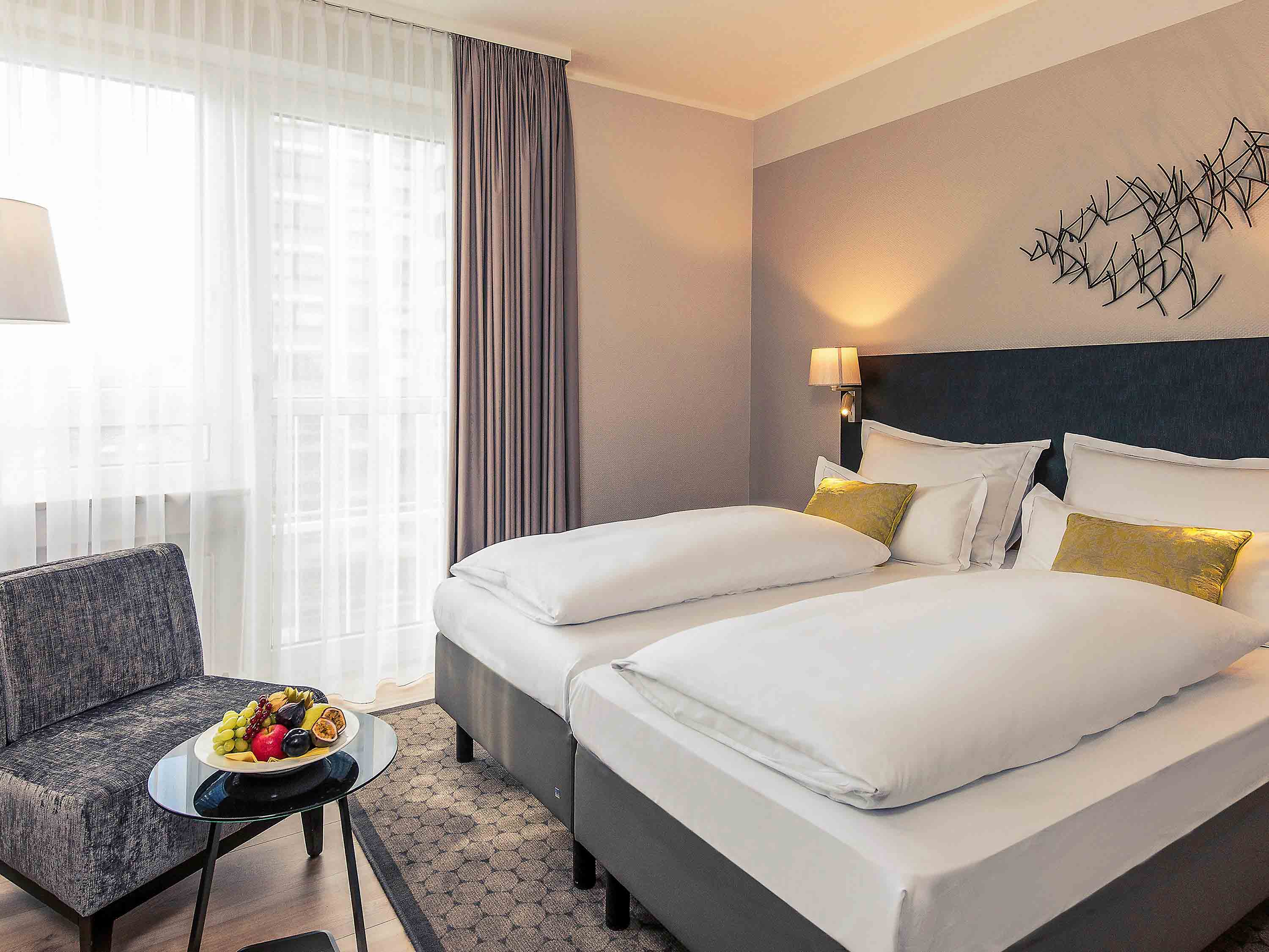 STANDARD, DOUBLE OR TWIN BED
